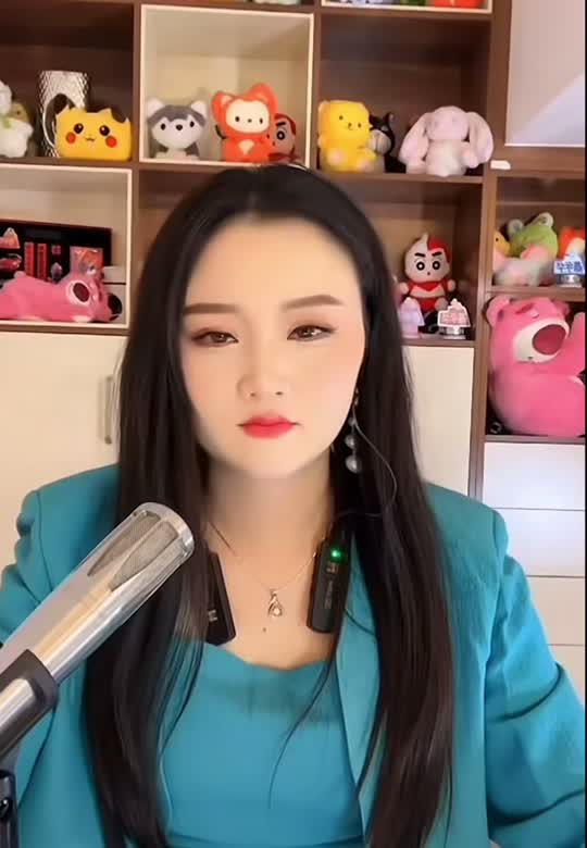 雪梅的温情网络表演间
